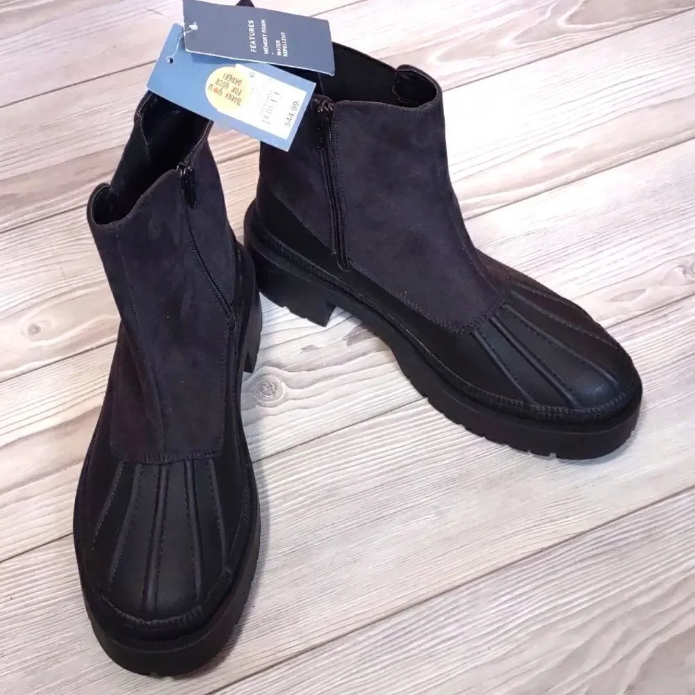 (70-4538)  Universal Thread Ella Boots Size 10